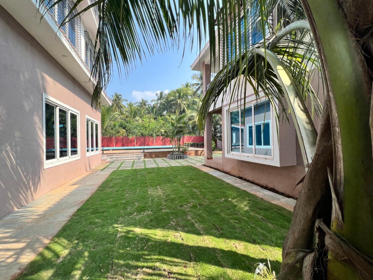 Jimmy Beach Resort Alībāg Ngoại thất bức ảnh
