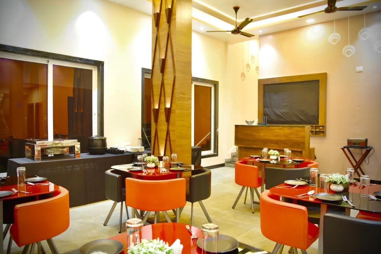 Jimmy Beach Resort Alībāg Ngoại thất bức ảnh